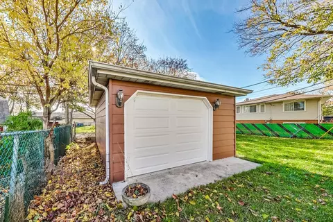 Other - 389 Dulles Rd, Des Plaines, IL 60016 photo 9 of 12