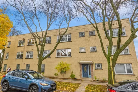 5049 N Washtenaw Ave #8, Chicago, IL 60625