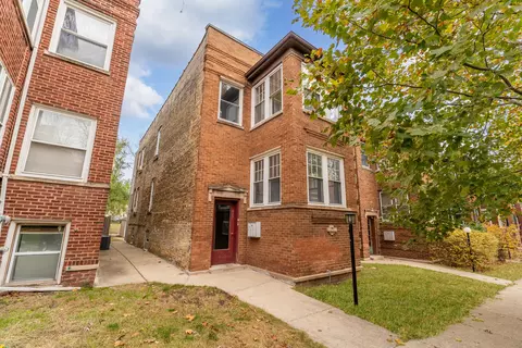 827 Mulford St, Evanston, IL 60202