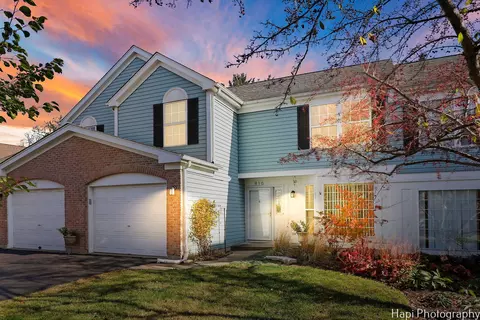 816 E Saratoga Cir, Island Lake, IL 60042