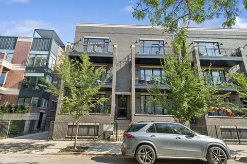823 N Paulina St #2S, Chicago, IL 60622