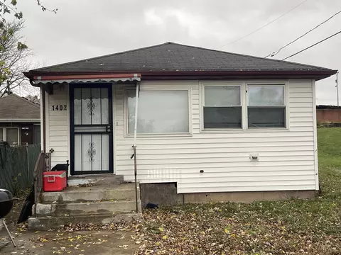 1402 Berkeley Ave, Ford Heights, IL 60411