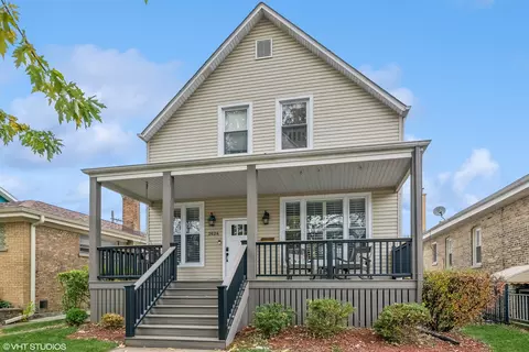 2624 W Carmen Ave, Chicago, IL 60625