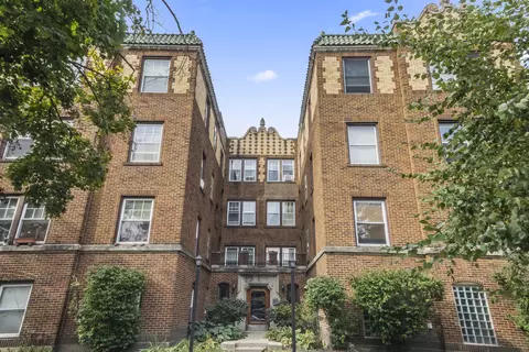 7312 N Hamilton Ave #1E, Chicago, IL 60645