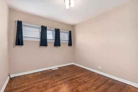 Bedroom - 38 N Highview Ave, Addison, IL 60101 photo 2 of 3