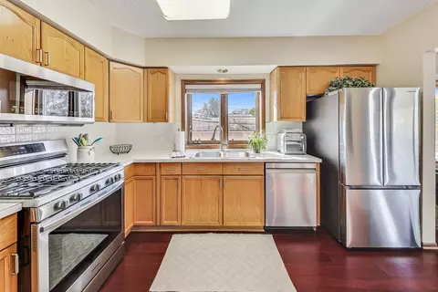 1325 Perry St #203, Des Plaines, IL 60016 photo 12