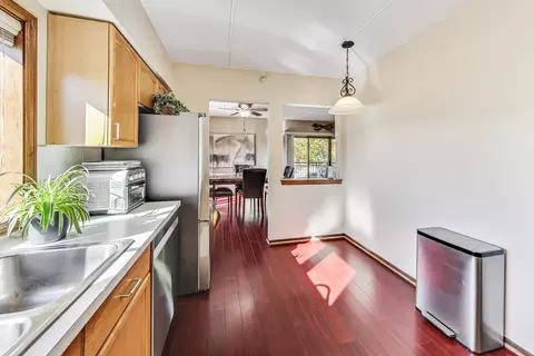 1325 Perry St #203, Des Plaines, IL 60016 photo 13