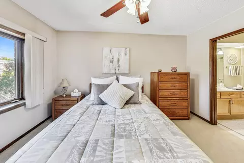 1325 Perry St #203, Des Plaines, IL 60016 photo 19