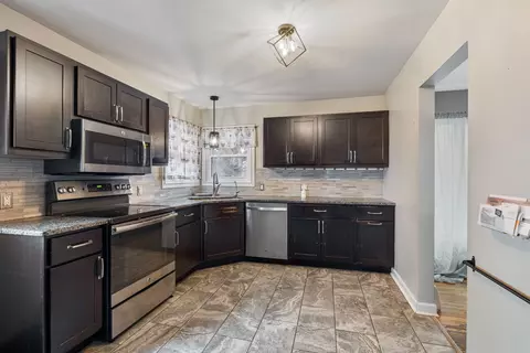 Kitchen - 2315 E Steger Rd, Crete, IL 60417 photo 1 of 3