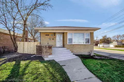 12100 S Perry Ave, Chicago, IL 60628