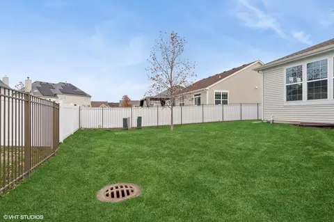 15939 S Selfridge Cir, Plainfield, IL 60586 photo 23