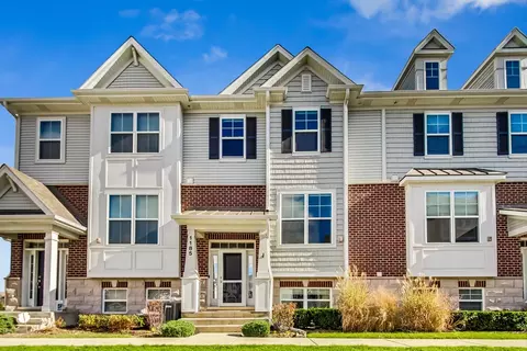 1185 Colfax Ave, Des Plaines, IL 60016