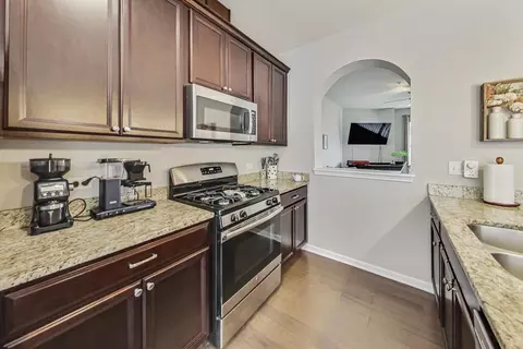 Kitchen - 1185 Colfax Ave, Des Plaines, IL 60016 photo 2 of 3
