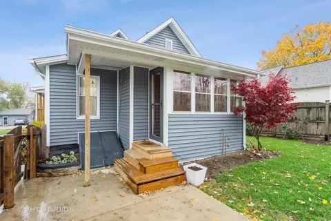 Exterior - 217 E 19th St, Lockport, IL 60441 photo 4 of 6