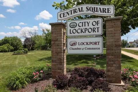 Other - 217 E 19th St, Lockport, IL 60441 photo 5 of 7
