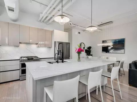 950 W Monroe St #404, Chicago, IL 60607 photo 5