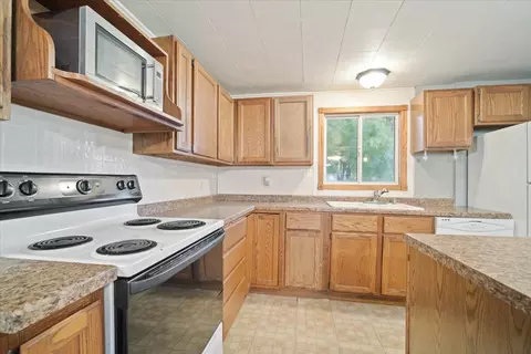 Kitchen - 503 E Sycamore St, Normal, IL 61761 photo 3 of 4