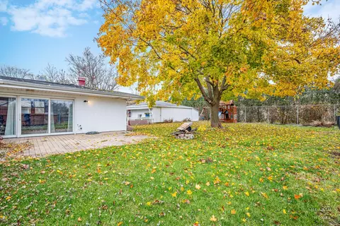 1516 N Ramble Rd, Mchenry, IL 60050 photo 18