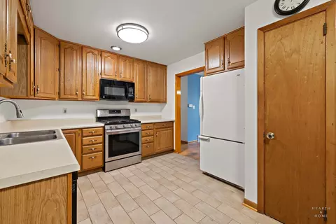 1516 N Ramble Rd, Mchenry, IL 60050 photo 7