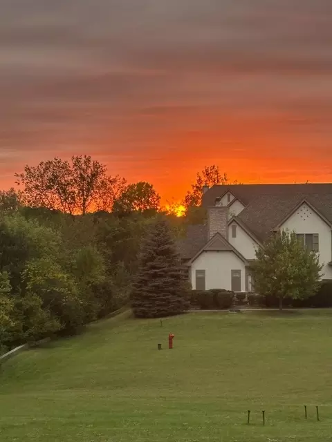Exterior - 200 Regency Ct #E, Wauconda, IL 60084 photo 4 of 5