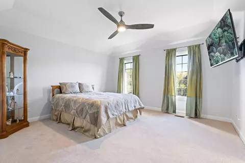 Bedroom - 200 Regency Ct #E, Wauconda, IL 60084 photo 1 of 2