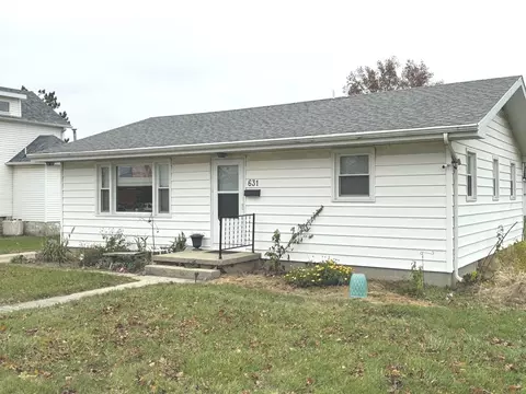 631 W Pells St, Paxton, IL 60957