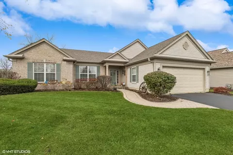 13695 Fallow Dr, Huntley, IL 60142