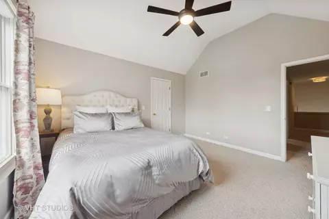Bedroom - 2244 Brookside Ct, Aurora, IL 60502 photo 4 of 4