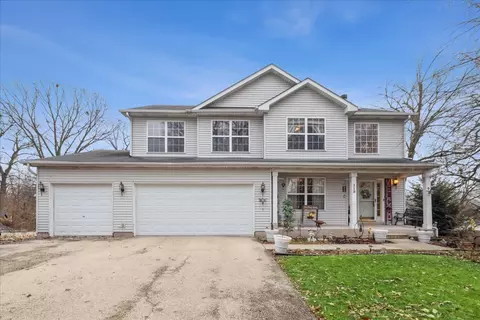 112 Turtle St, Shorewood, IL 60404