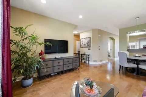 314 Laurel Ave, Des Plaines, IL 60016 photo 7