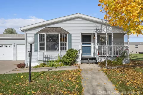 778 Mallard Cir # B, Sandwich, IL 60548