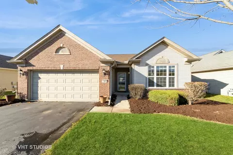730 Tahoe Trl, Elgin, IL 60124