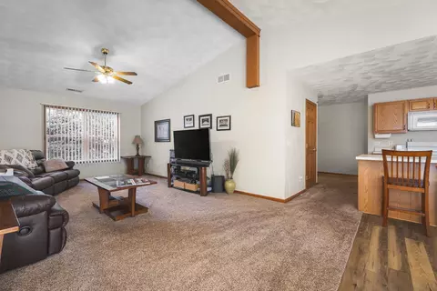10135 Monarch Rd #1, Roscoe, IL 61073 photo 5