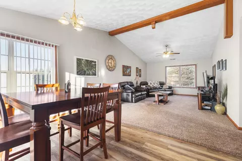 10135 Monarch Rd #1, Roscoe, IL 61073 photo 3