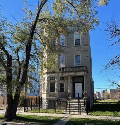 1142 S Francisco Ave, Chicago, IL 60612