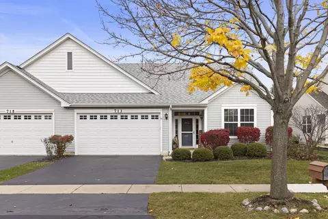 713 Bellevue Cir, Oswego, IL 60543