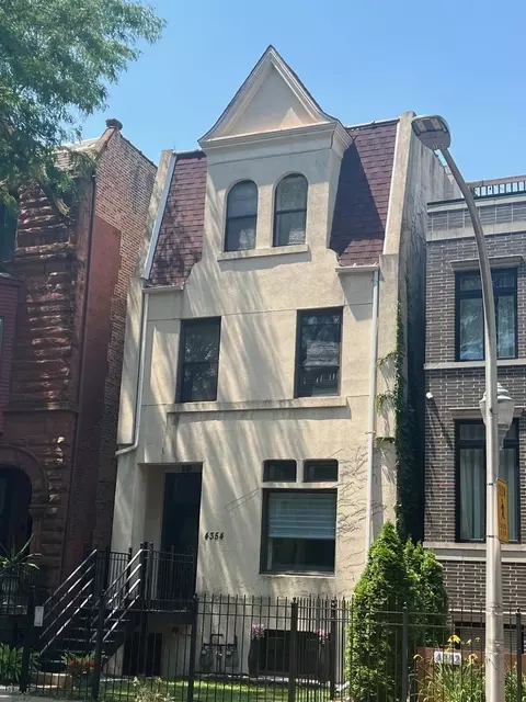 4354 S Greenwood Ave #1, Chicago, IL 60653