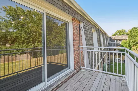 Exterior - 4418 Euclid Ave #2B, Rolling Meadows, IL 60008 photo 2 of 3
