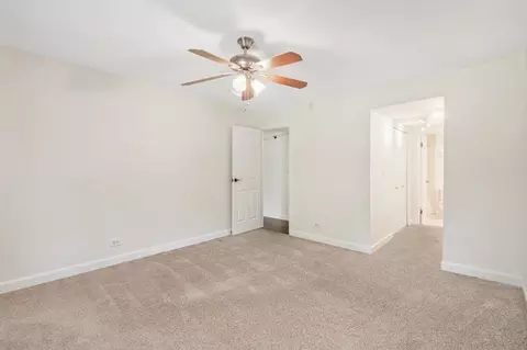 Bedroom - 4418 Euclid Ave #2B, Rolling Meadows, IL 60008 photo 2 of 4