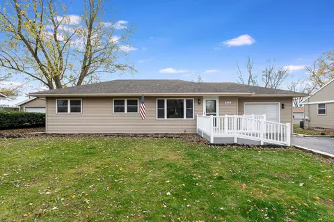 122 Michael Ln, New Lenox, IL 60451