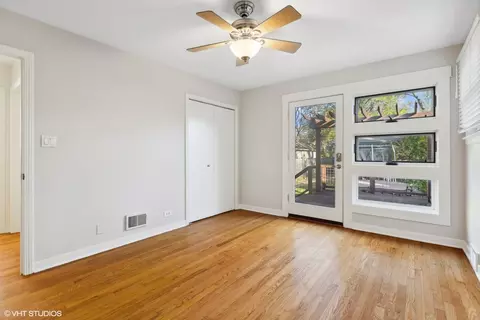 323 Darrow Ave, Evanston, IL 60202 photo 10