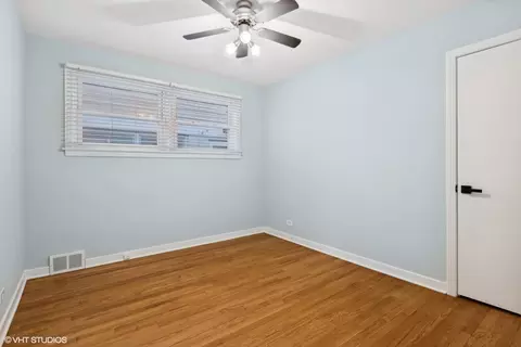 323 Darrow Ave, Evanston, IL 60202 photo 8