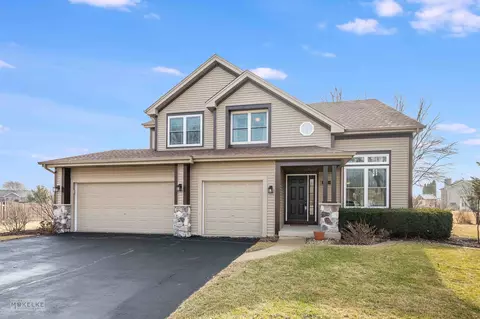 226 Mondovi Dr, Oswego, IL 60543