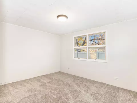 Bedroom - 570 Algona Ave, Elgin, IL 60120 photo 2 of 2