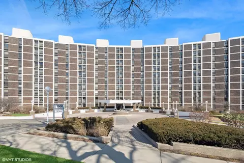 1500 Sheridan Rd #3L, Wilmette, IL 60091