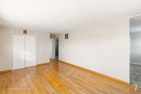 2600 Kirchoff Rd, Rolling Meadows, IL 60008 photo 5