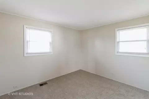 2600 Kirchoff Rd, Rolling Meadows, IL 60008 photo 11