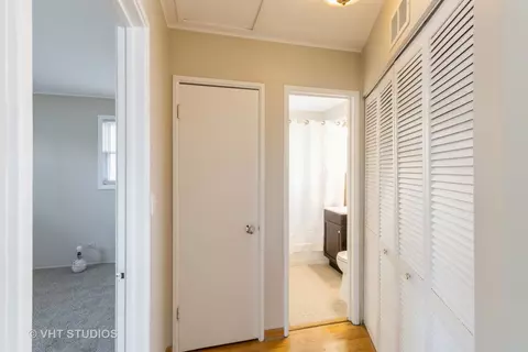 2600 Kirchoff Rd, Rolling Meadows, IL 60008 photo 14