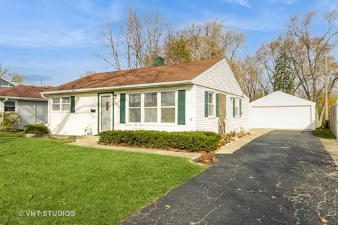 2600 Kirchoff Rd, Rolling Meadows, IL 60008