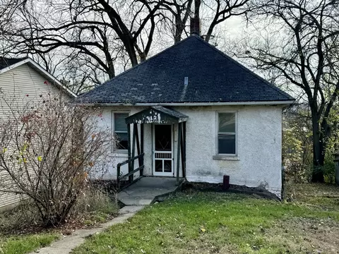 912 Bluff St, Peru, IL 61354 photo 11